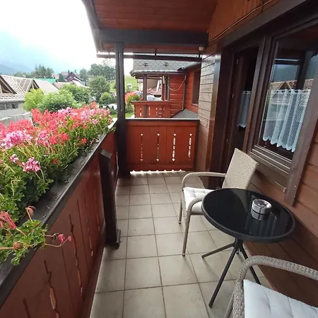 Lukas Apartament *