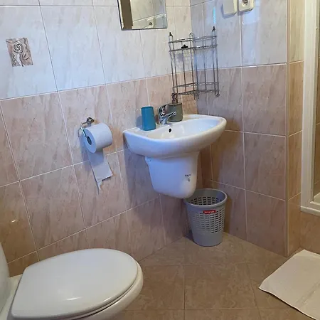 Lukas Apartament *